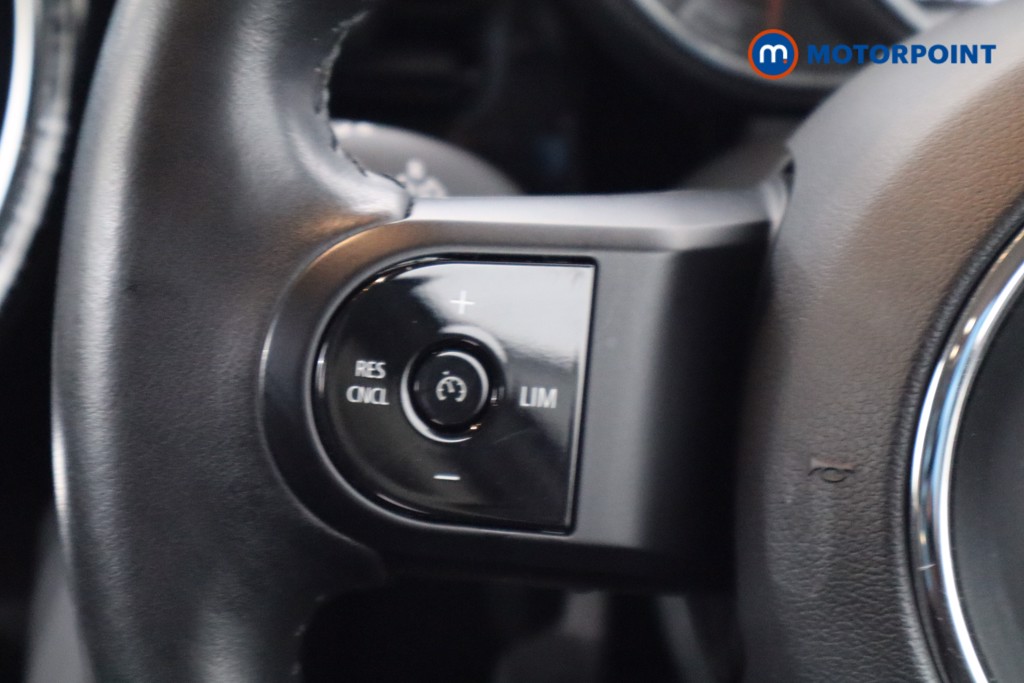 Mini Hatchback Cooper Classic Manual Petrol Hatchback - Stock Number (1587063) - 7th supplementary image