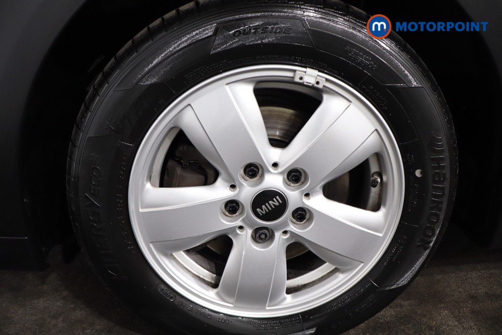 Mini Hatchback Cooper Classic Manual Petrol Hatchback - Stock Number (1587063) - 11th supplementary image