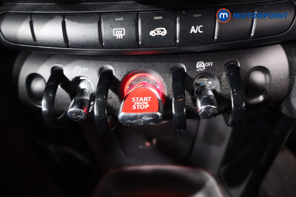 Mini Hatchback Cooper Classic Manual Petrol Hatchback - Stock Number (1587063) - 13th supplementary image