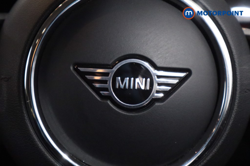 Mini Hatchback Cooper Classic Manual Petrol Hatchback - Stock Number (1587063) - 17th supplementary image