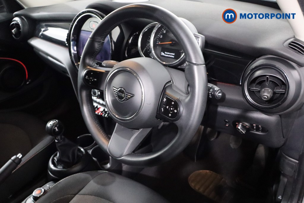 Mini Hatchback Cooper Classic Manual Petrol Hatchback - Stock Number (1587063) - 24th supplementary image