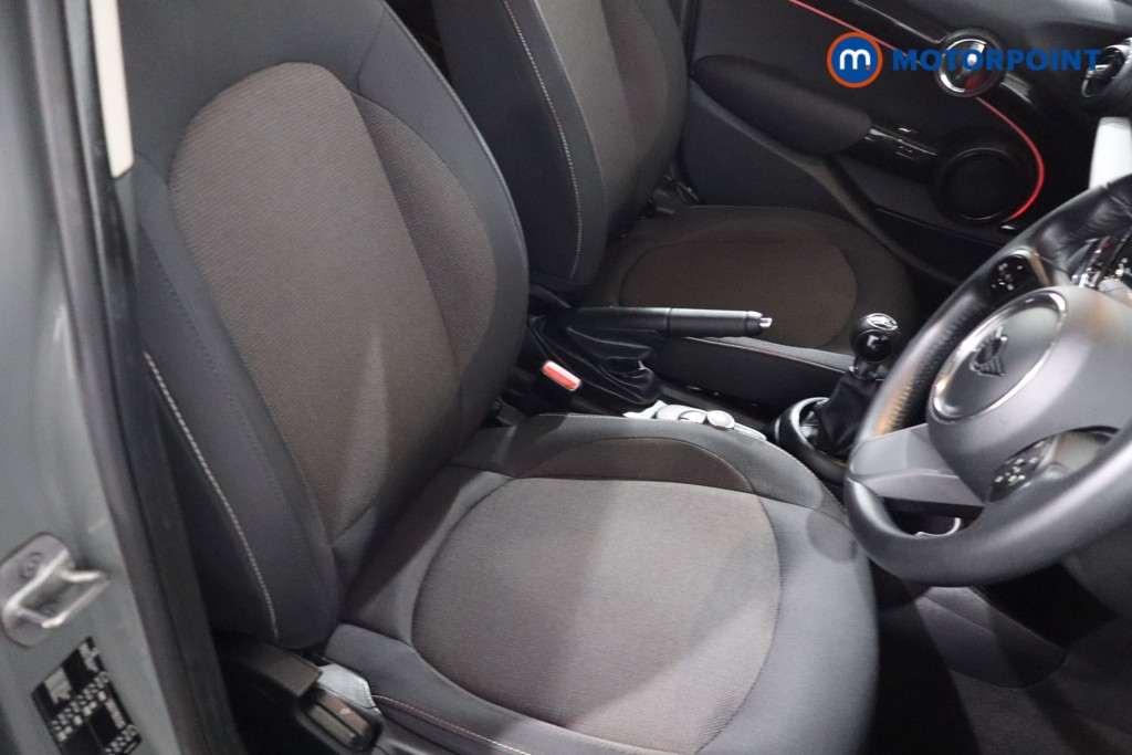 Mini Hatchback Cooper Classic Manual Petrol Hatchback - Stock Number (1587063) - 25th supplementary image