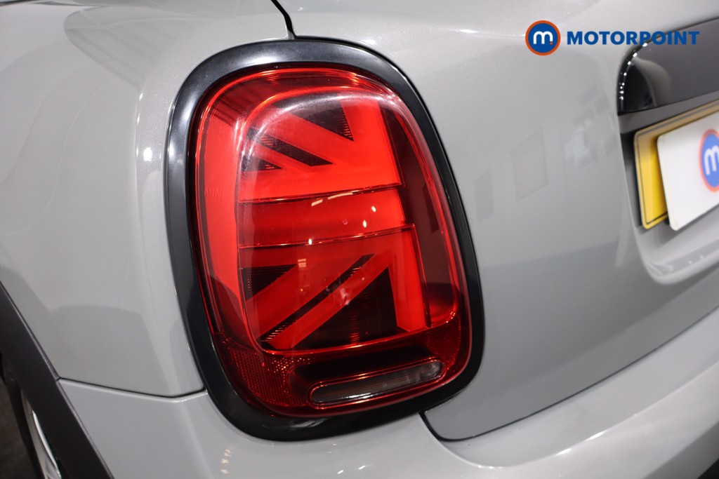 Mini Hatchback Cooper Classic Manual Petrol Hatchback - Stock Number (1587063) - 34th supplementary image