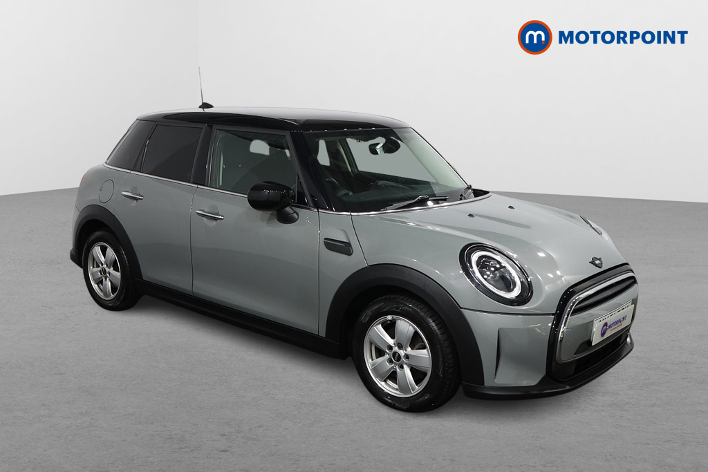 Mini Hatchback Cooper Classic Manual Petrol Hatchback - Stock Number (1587063) - Drivers side front corner