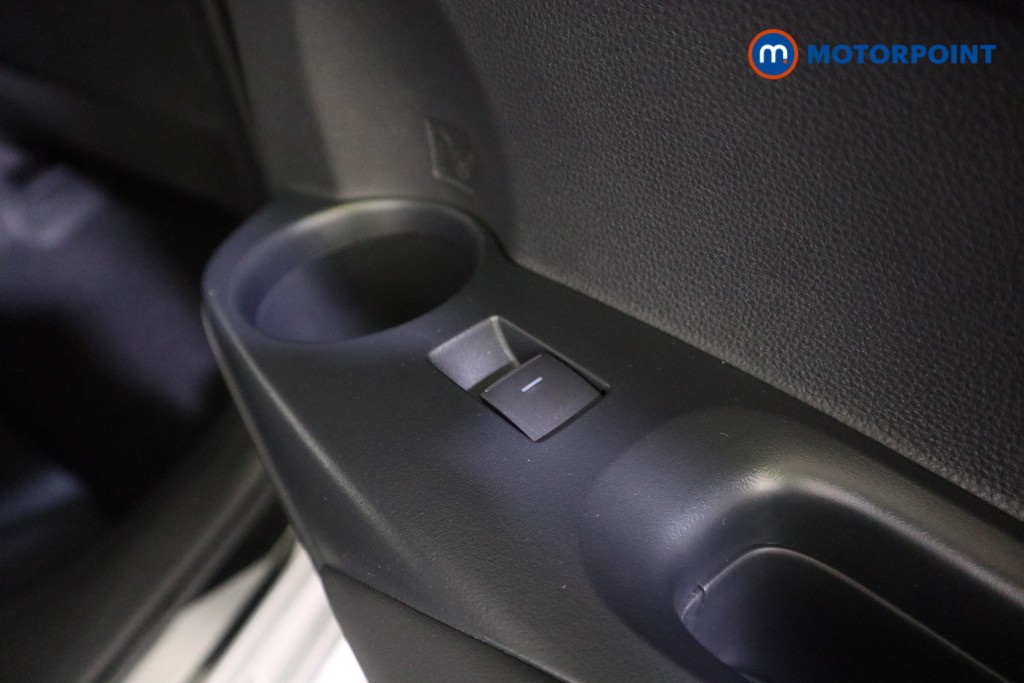 Toyota Corolla Excel Automatic Petrol-Electric Hybrid Hatchback - Stock Number (1587158) - 17th supplementary image