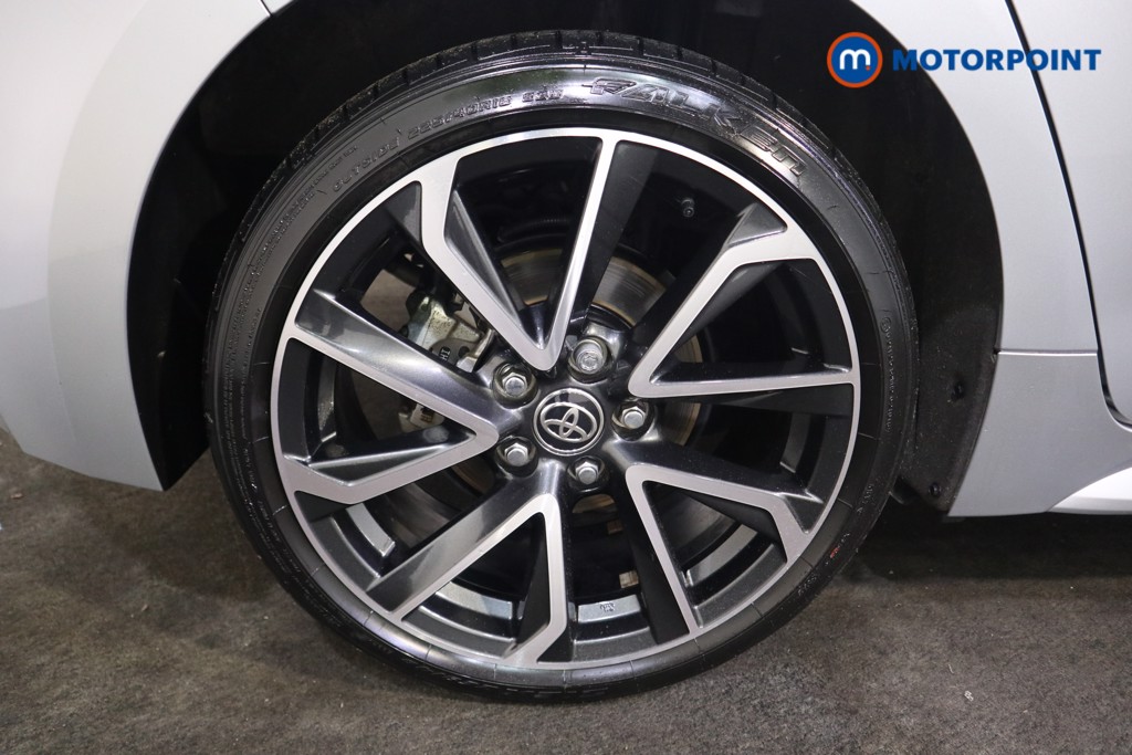 Toyota Corolla Excel Automatic Petrol-Electric Hybrid Hatchback - Stock Number (1587158) - 19th supplementary image