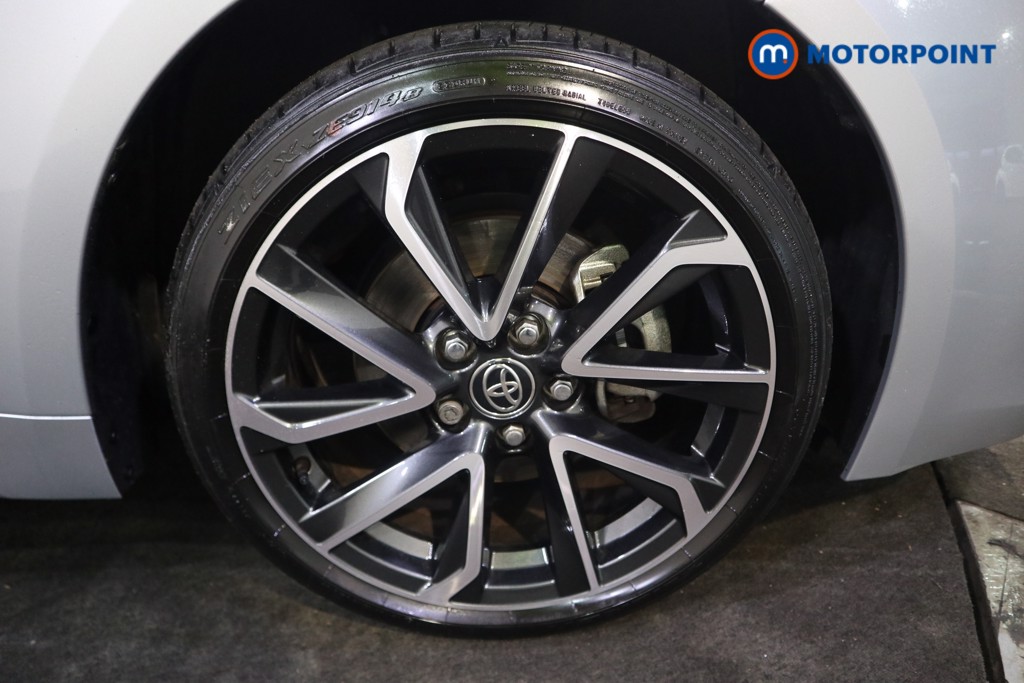 Toyota Corolla Excel Automatic Petrol-Electric Hybrid Hatchback - Stock Number (1587158) - 20th supplementary image