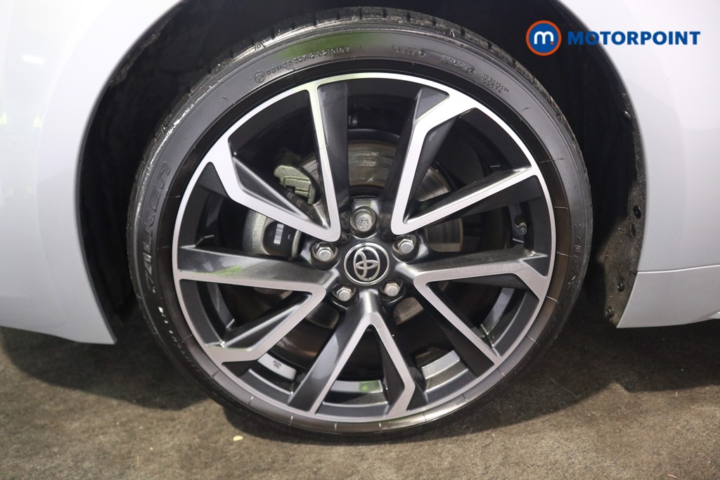 Toyota Corolla Excel Automatic Petrol-Electric Hybrid Hatchback - Stock Number (1587158) - 21st supplementary image