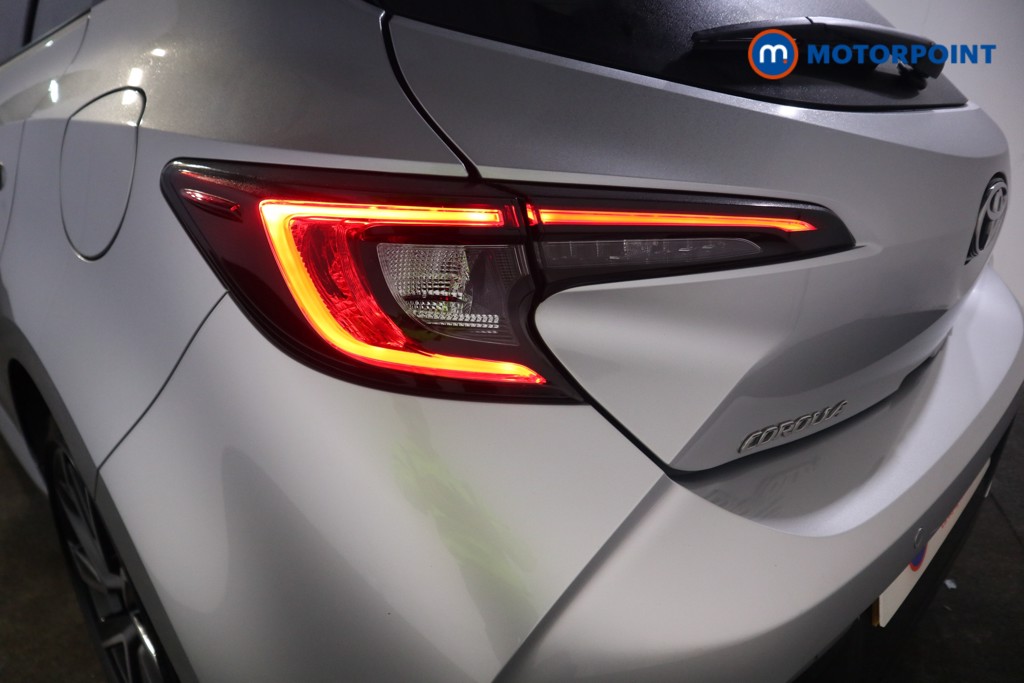 Toyota Corolla Excel Automatic Petrol-Electric Hybrid Hatchback - Stock Number (1587158) - 25th supplementary image
