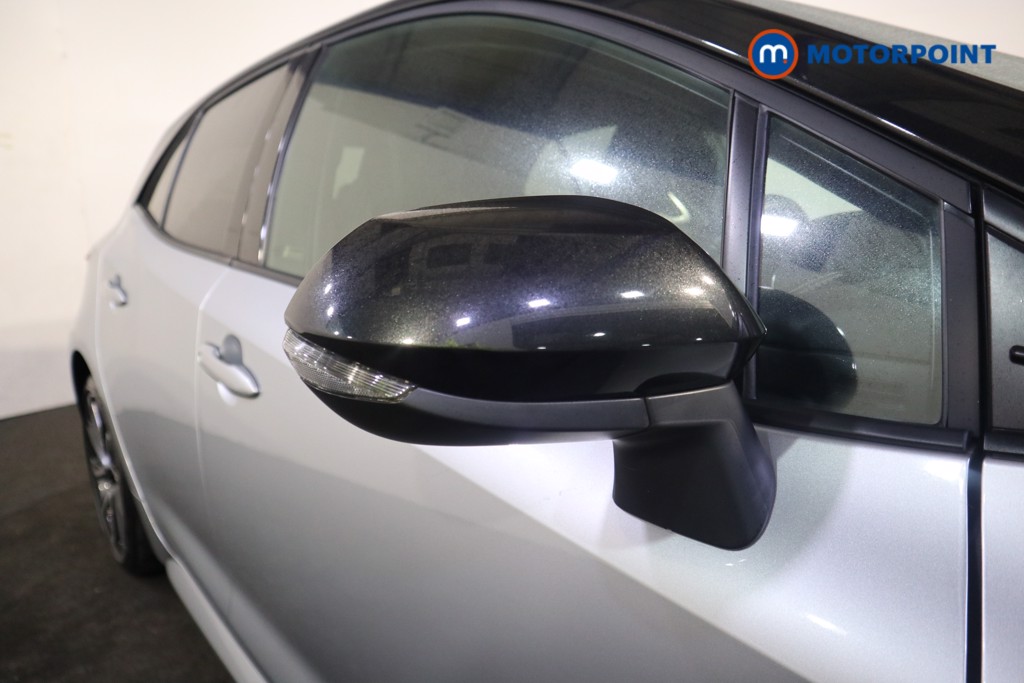 Toyota Corolla Excel Automatic Petrol-Electric Hybrid Hatchback - Stock Number (1587158) - 28th supplementary image