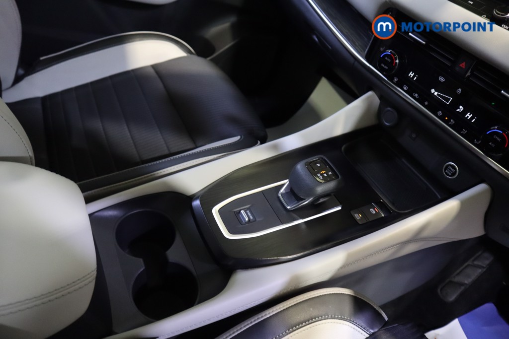 Nissan Qashqai Tekna Automatic Petrol SUV - Stock Number (1587210) - 7th supplementary image