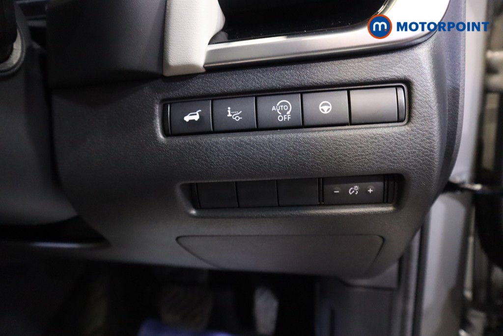 Nissan Qashqai Tekna Automatic Petrol SUV - Stock Number (1587210) - 12th supplementary image