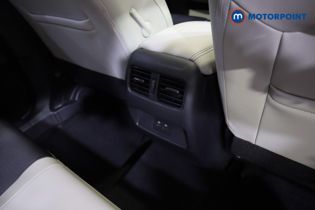 Nissan Qashqai Tekna Automatic Petrol SUV - Stock Number (1587210) - 20th supplementary image