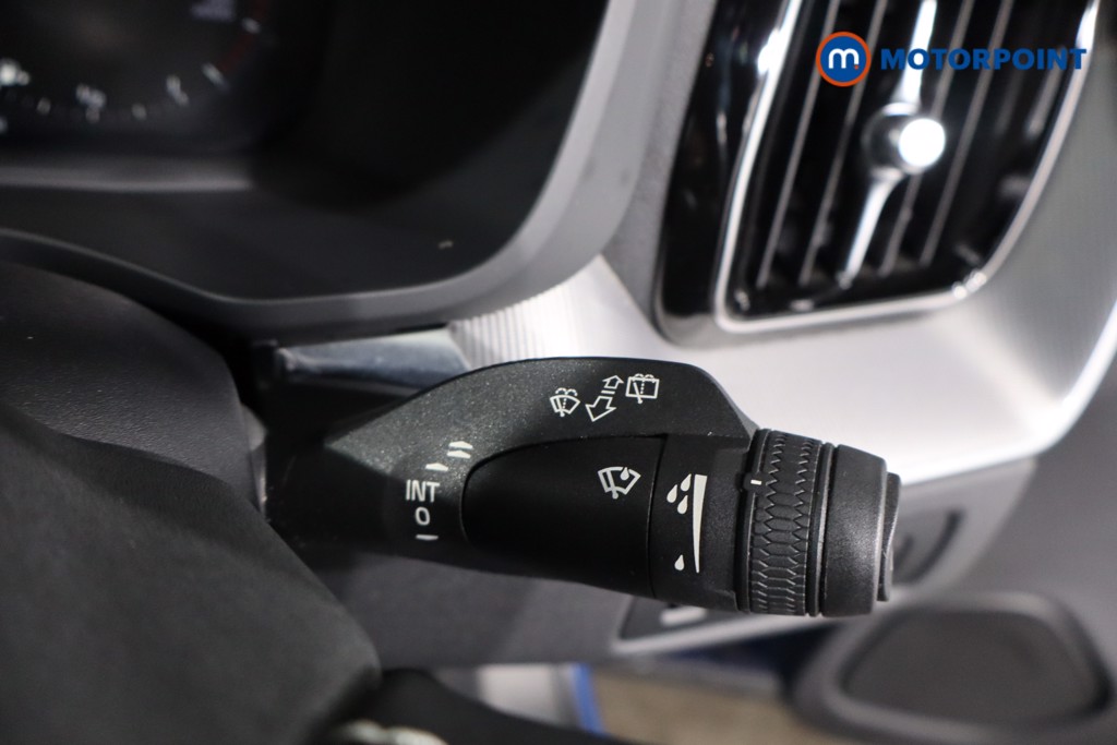 Volvo Xc60 R Design Automatic Diesel SUV - Stock Number (1587276) - 17th supplementary image