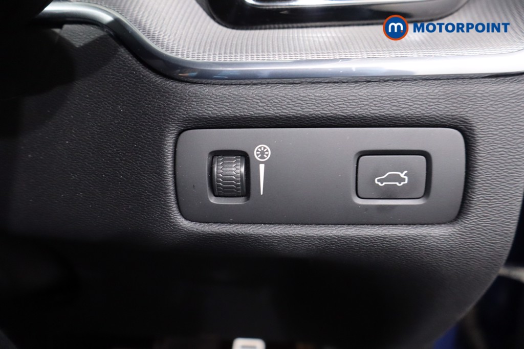 Volvo Xc60 R Design Automatic Diesel SUV - Stock Number (1587276) - 19th supplementary image
