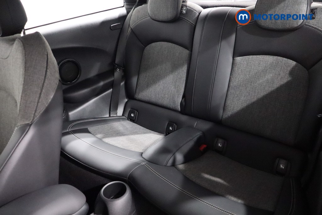 Mini Hatchback Cooper S Level 2 Automatic Electric Hatchback - Stock Number (1587289) - 5th supplementary image