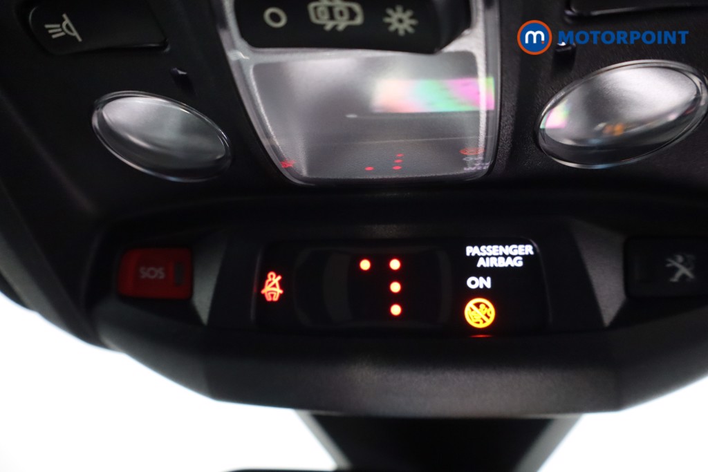 Peugeot 3008 Gt Line Premium Manual Diesel SUV - Stock Number (1587346) - 25th supplementary image