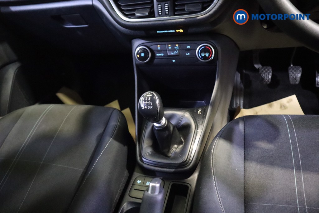 Ford Fiesta Trend Manual Petrol Hatchback - Stock Number (1587500) - 7th supplementary image