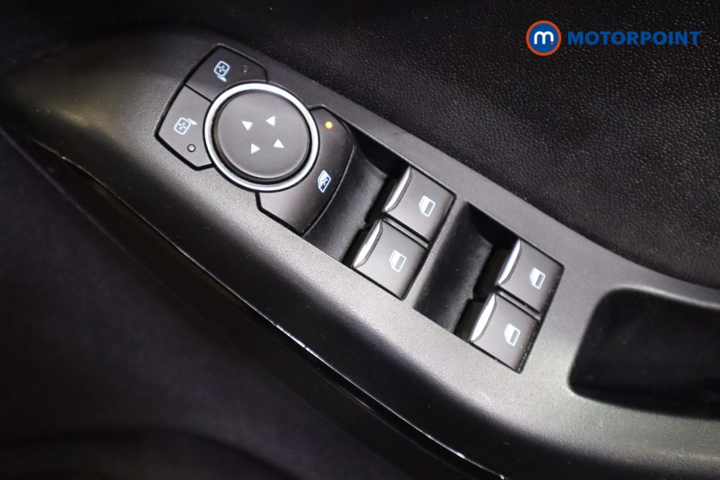 Ford Fiesta Trend Manual Petrol Hatchback - Stock Number (1587500) - 12th supplementary image
