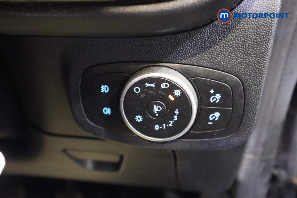 Ford Fiesta Trend Manual Petrol Hatchback - Stock Number (1587500) - 13th supplementary image