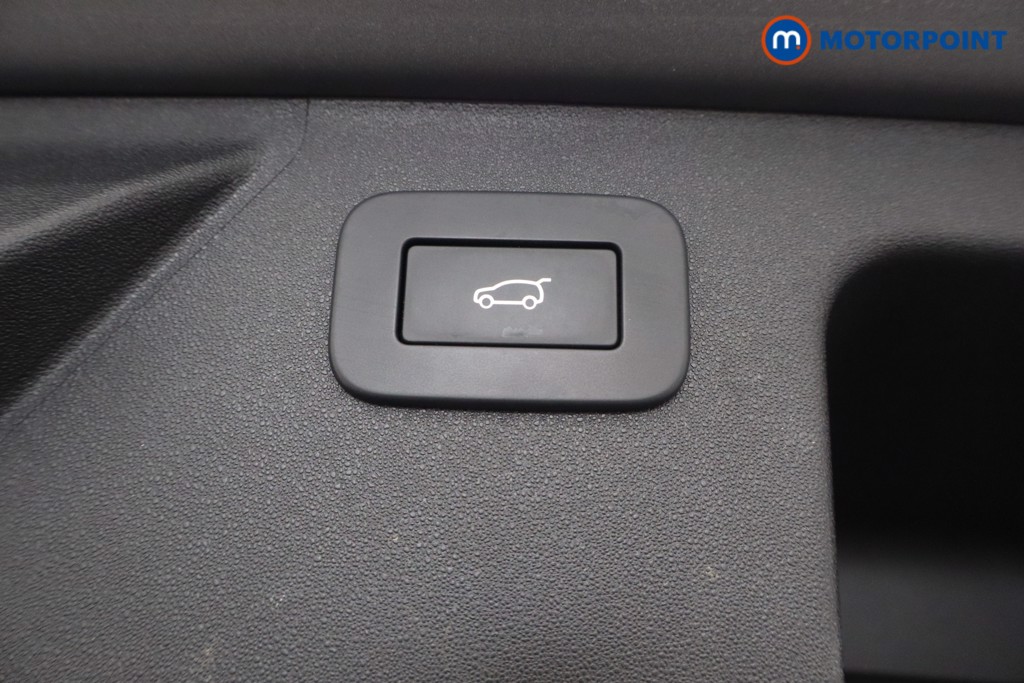 Land Rover Discovery Sport Dynamic Se Automatic Diesel SUV - Stock Number (1587529) - 32nd supplementary image