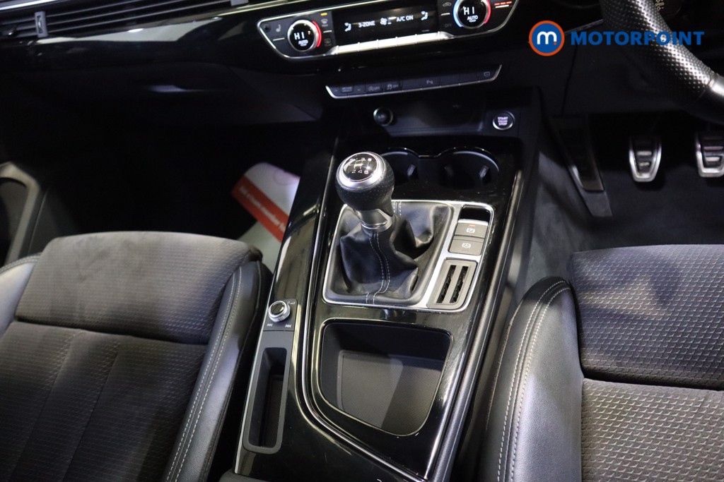 Audi A4 Black Edition Manual Petrol Estate - Stock Number (1587609) - 6th supplementary image