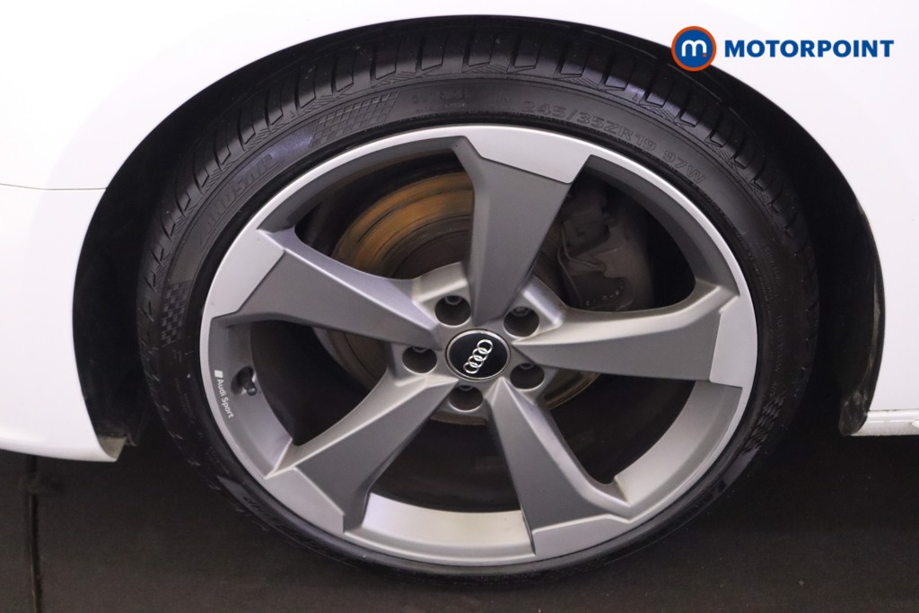 Audi A4 Black Edition Manual Petrol Estate - Stock Number (1587609) - 24th supplementary image