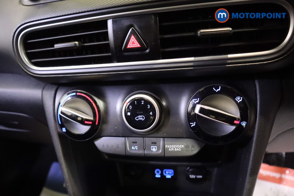 Hyundai Kona SE Manual Petrol SUV - Stock Number (1587756) - 5th supplementary image