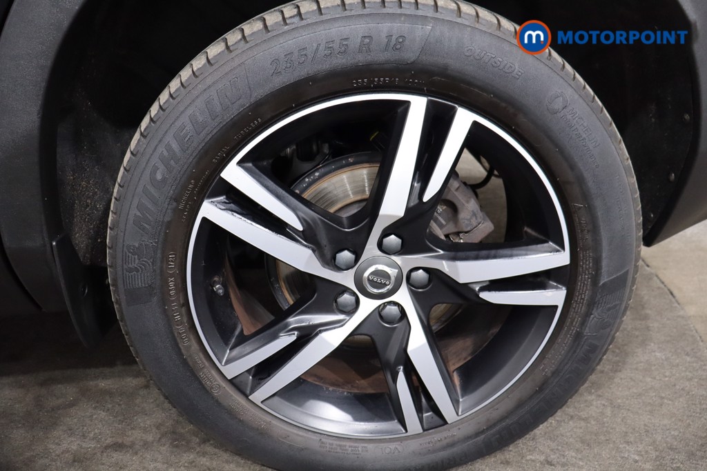 Volvo Xc40 R Design Manual Petrol SUV - Stock Number (1565482) - 12th supplementary image