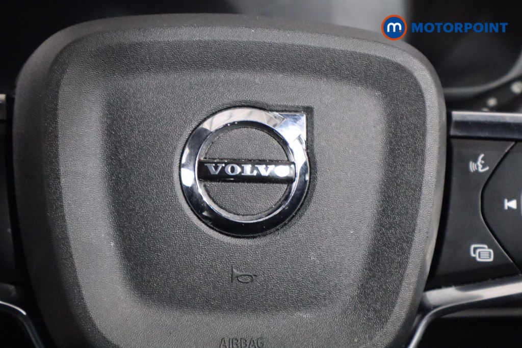 Volvo Xc40 R Design Manual Petrol SUV - Stock Number (1565482) - 16th supplementary image