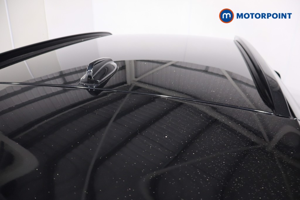 Volvo Xc40 R Design Manual Petrol SUV - Stock Number (1565482) - 32nd supplementary image