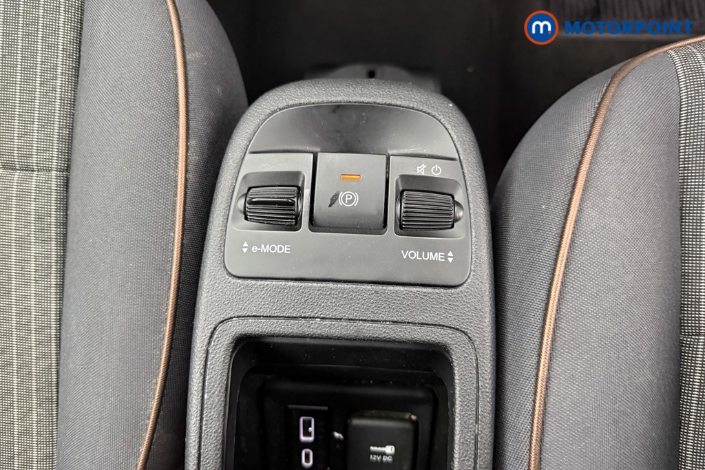 Fiat 500 Icon Automatic Electric Hatchback - Stock Number (1567540) - 11th supplementary image