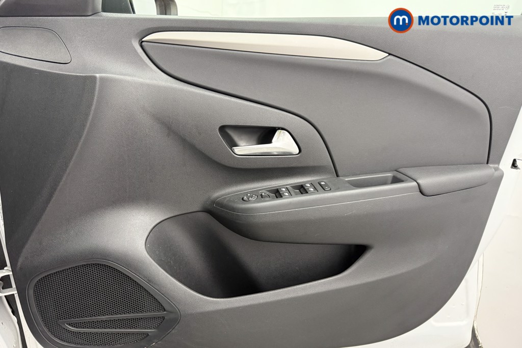 Vauxhall Corsa Design Manual Petrol Hatchback - Stock Number (1569432) - 13th supplementary image