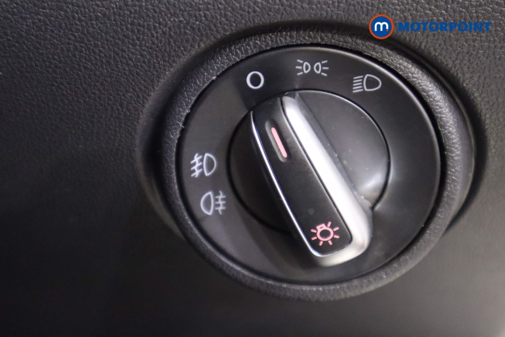 Volkswagen UP High Up Manual Petrol Hatchback - Stock Number (1575387) - 16th supplementary image
