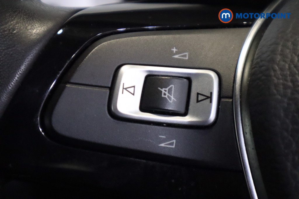Volkswagen UP High Up Manual Petrol Hatchback - Stock Number (1575387) - 18th supplementary image