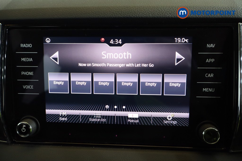 Skoda Karoq Se Technology Manual Diesel SUV - Stock Number (1577017) - 5th supplementary image