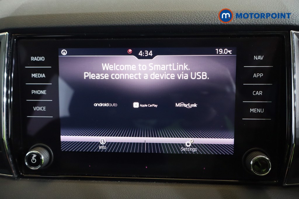 Skoda Karoq Se Technology Manual Diesel SUV - Stock Number (1577017) - 9th supplementary image