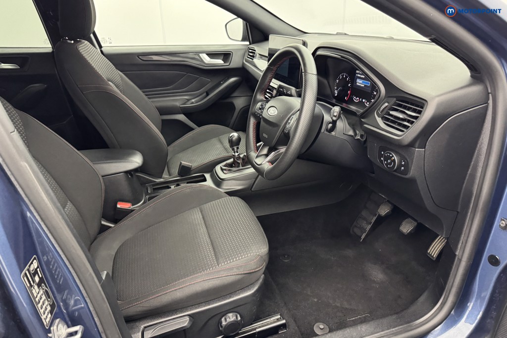 Ford Focus St-Line Manual Petrol Hatchback - Stock Number (1577821) - 6th supplementary image