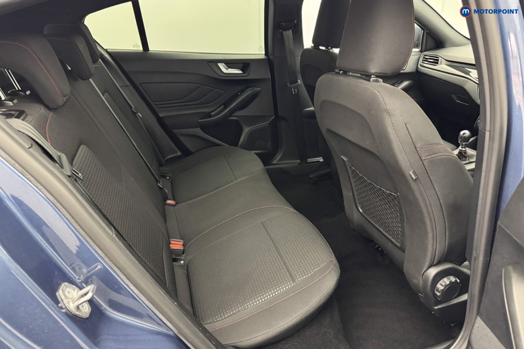 Ford Focus St-Line Manual Petrol Hatchback - Stock Number (1577821) - 7th supplementary image