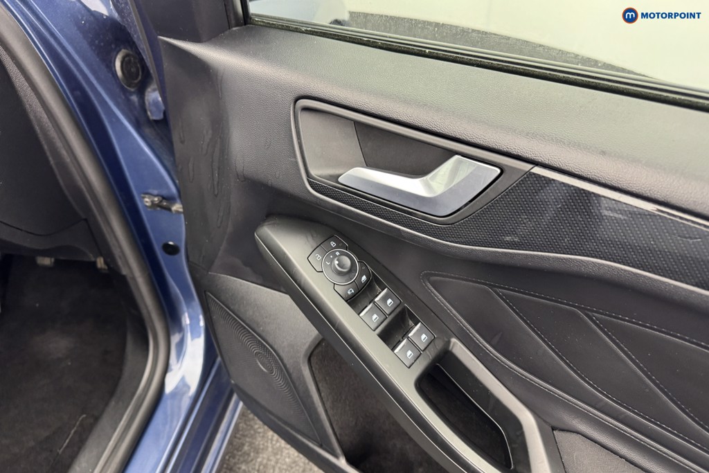 Ford Focus St-Line Manual Petrol Hatchback - Stock Number (1577821) - 17th supplementary image