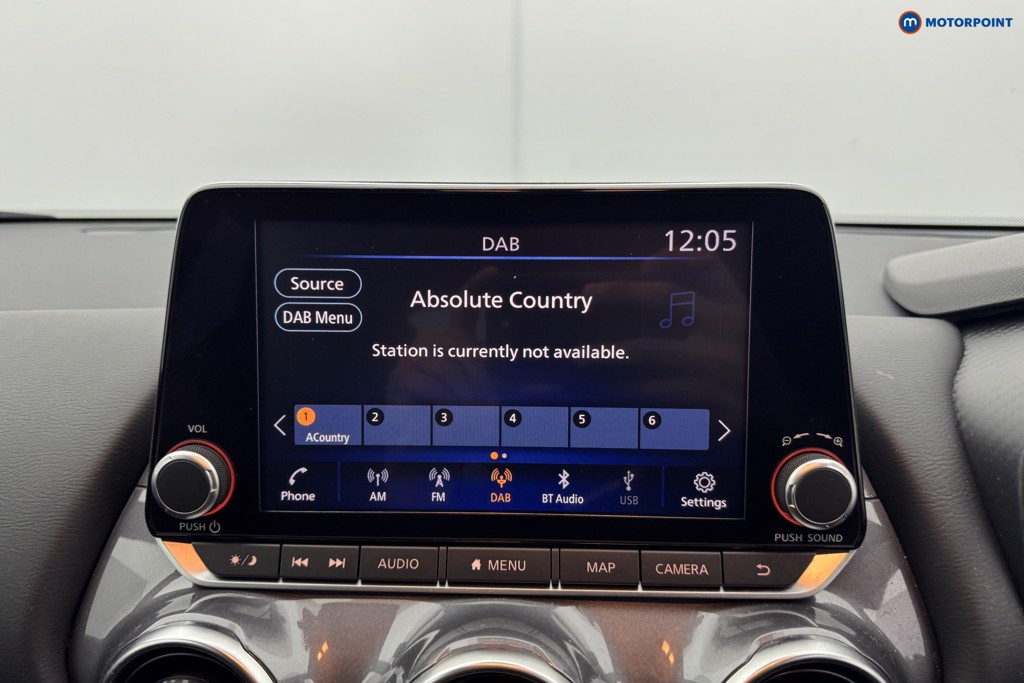 Nissan Juke N-Connecta Automatic Petrol SUV - Stock Number (1578970) - 2nd supplementary image