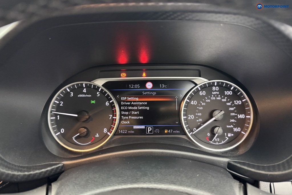 Nissan Juke N-Connecta Automatic Petrol SUV - Stock Number (1578970) - 4th supplementary image