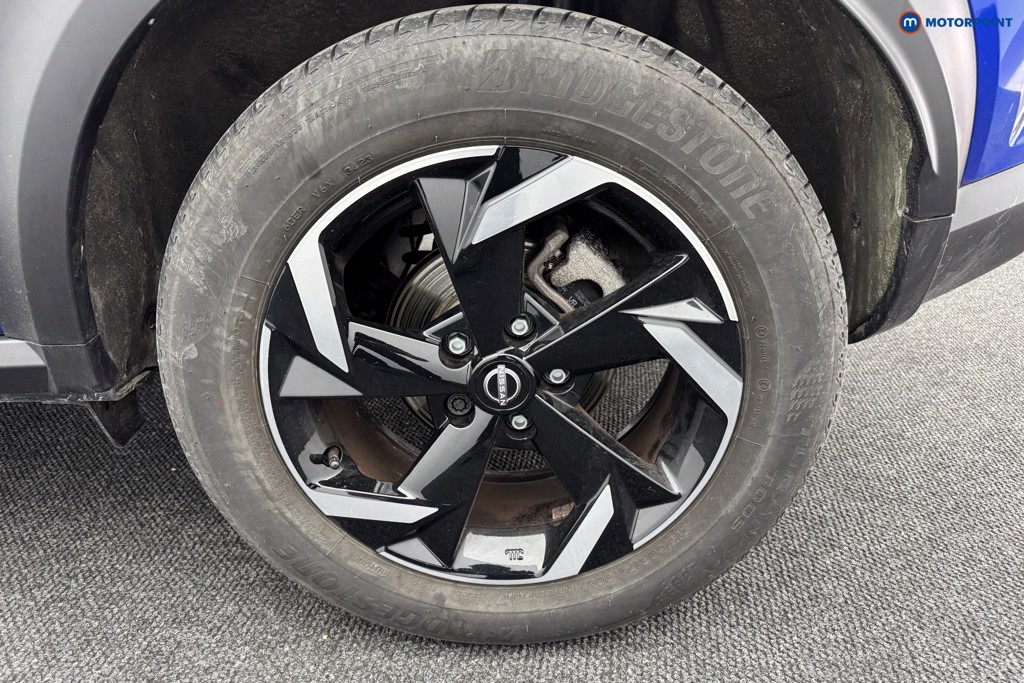 Nissan Juke N-Connecta Automatic Petrol SUV - Stock Number (1578970) - 24th supplementary image