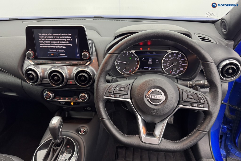 Nissan Juke N-Connecta Automatic Petrol SUV - Stock Number (1578970) - 1st supplementary image