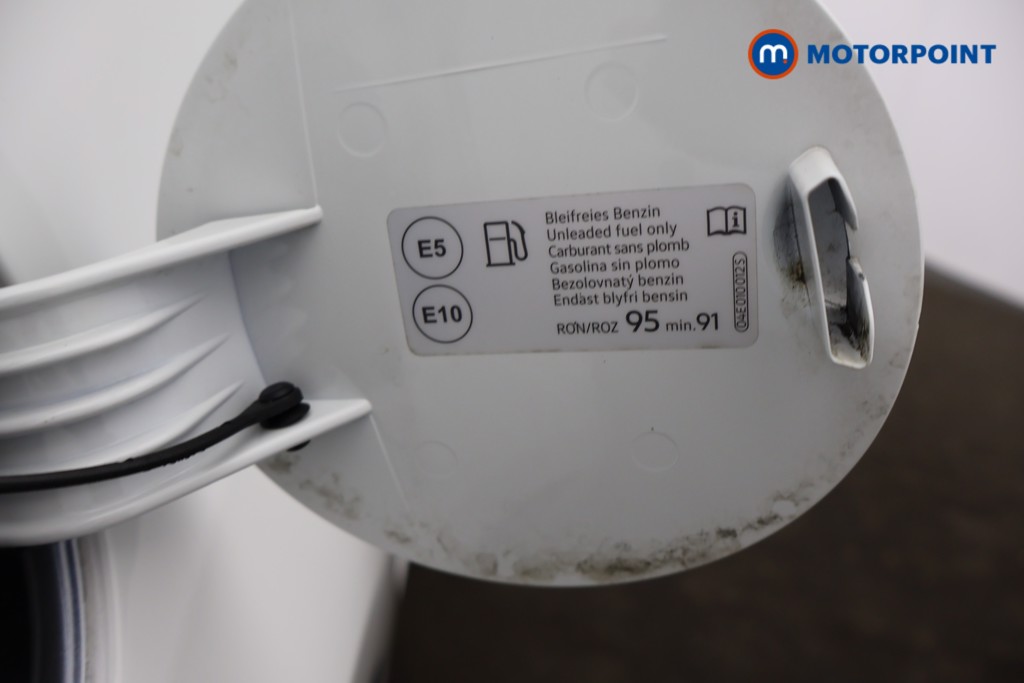 Volkswagen UP Move Up Manual Petrol Hatchback - Stock Number (1579224) - 20th supplementary image