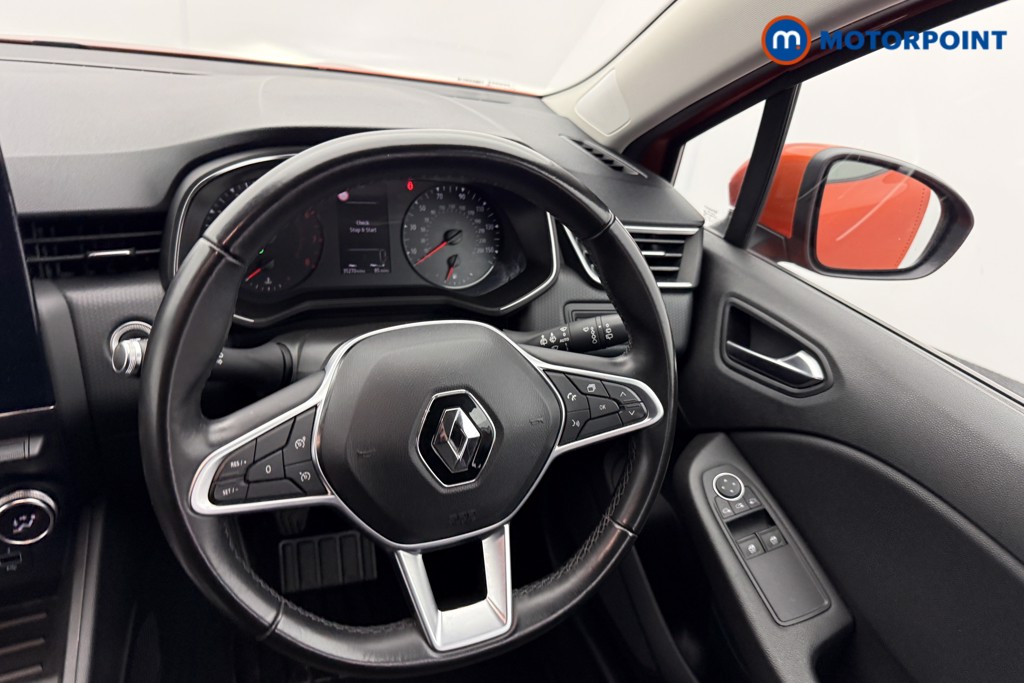 Renault Clio Iconic Manual Petrol Hatchback - Stock Number (1579375) - 3rd supplementary image