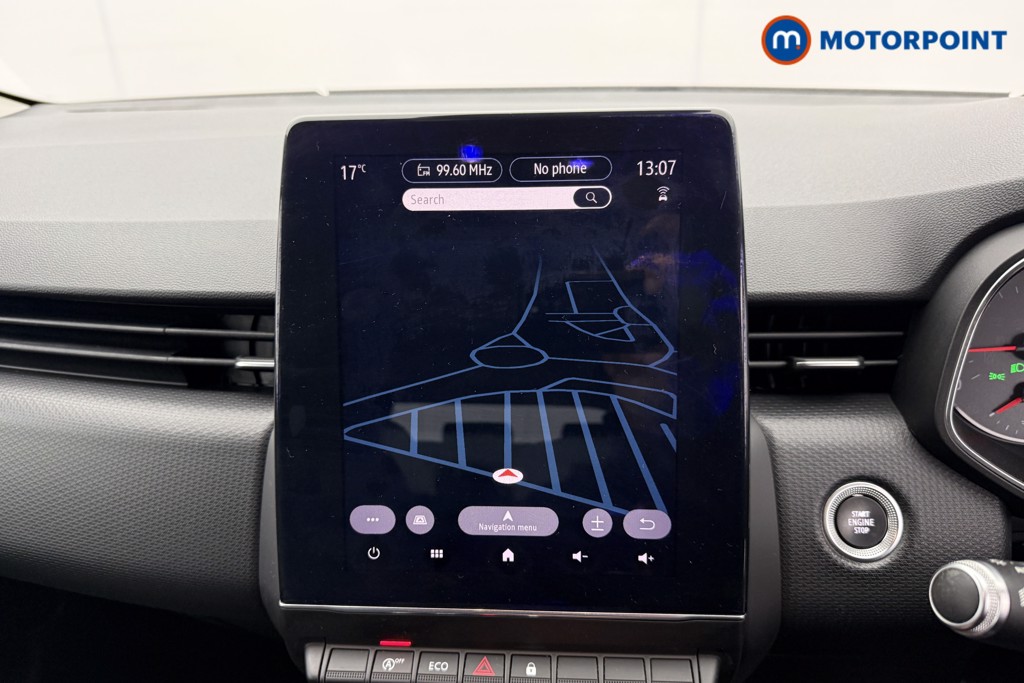 Renault Clio Iconic Manual Petrol Hatchback - Stock Number (1579375) - 7th supplementary image