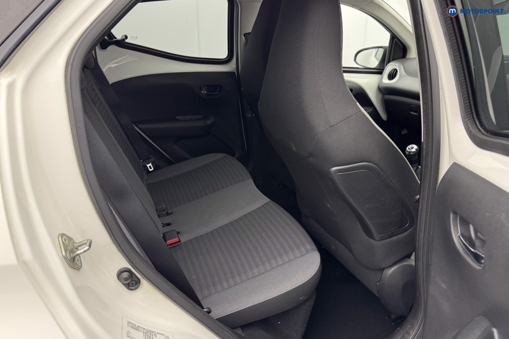 Toyota Aygo X-Press Manual Petrol Hatchback - Stock Number (1580484) - 7th supplementary image