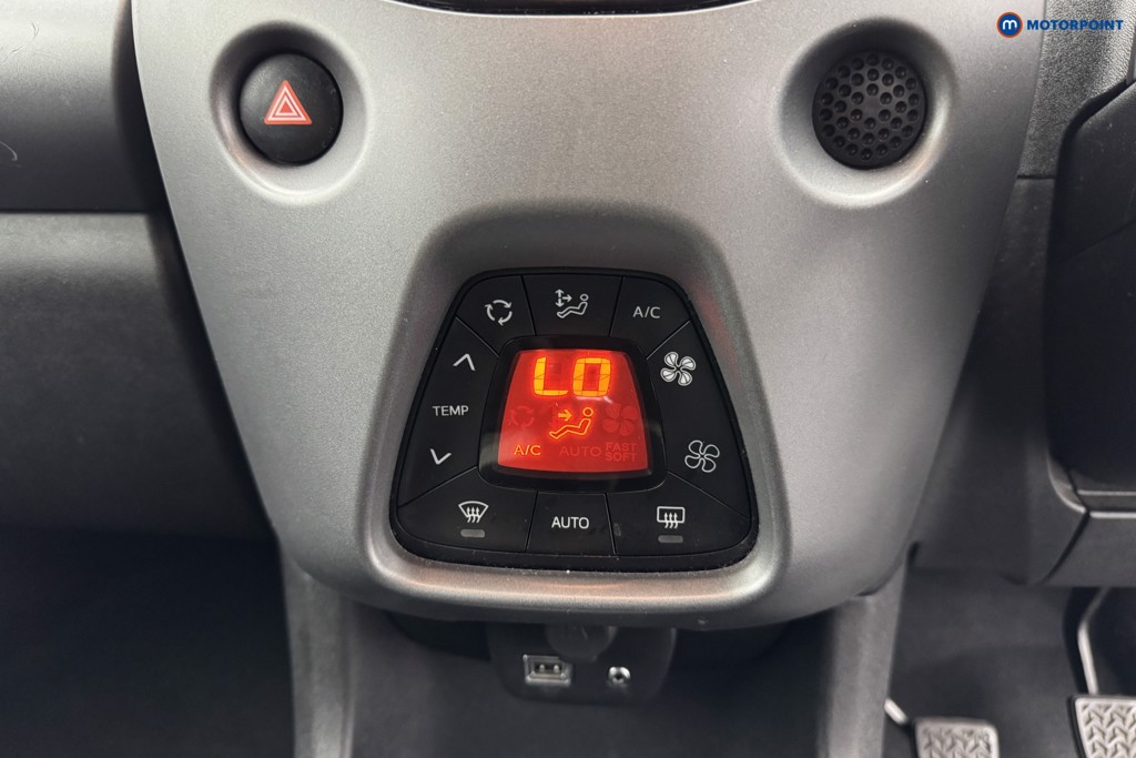 Toyota Aygo X-Press Manual Petrol Hatchback - Stock Number (1580484) - 14th supplementary image