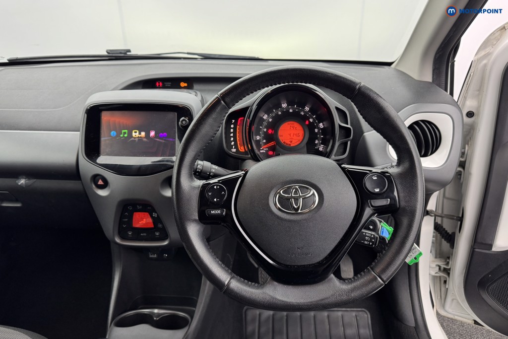 Toyota Aygo X-Press Manual Petrol Hatchback - Stock Number (1580484) - 1st supplementary image